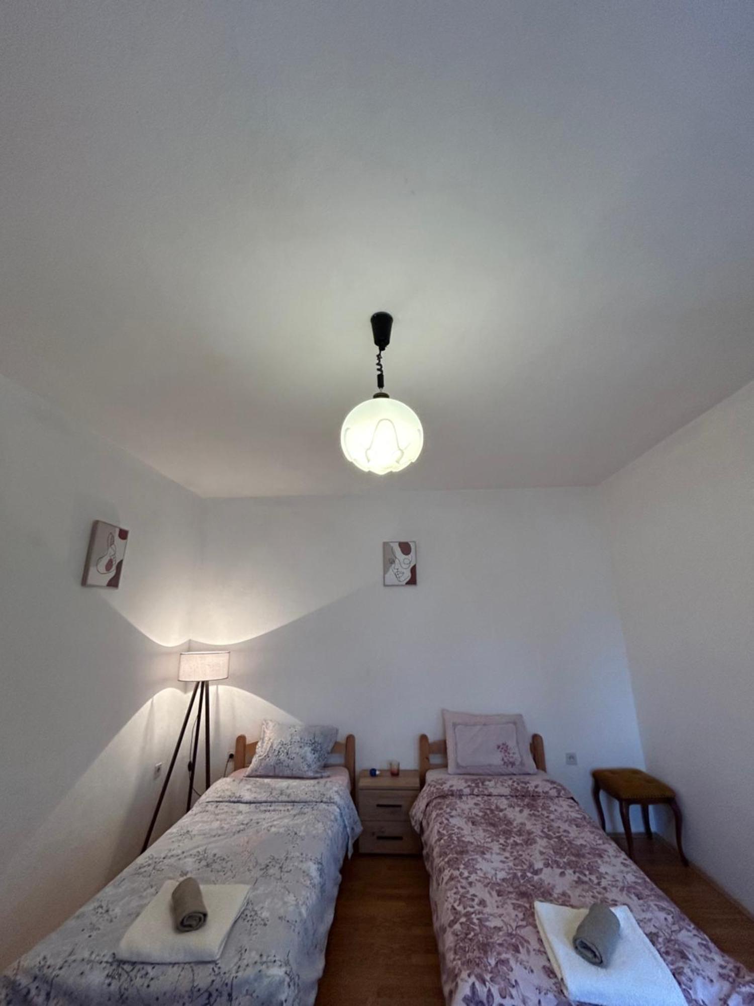 Blue Shell Apartments コトル エクステリア 写真